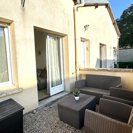 Apartment Le Thieblemont - Elegance And Private Outdoor Space *
