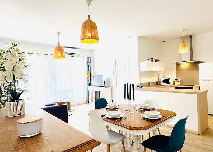 Le Thieblemont - Elegance And Private Outdoor Space Apartment La Chapelle-Saint-Luc