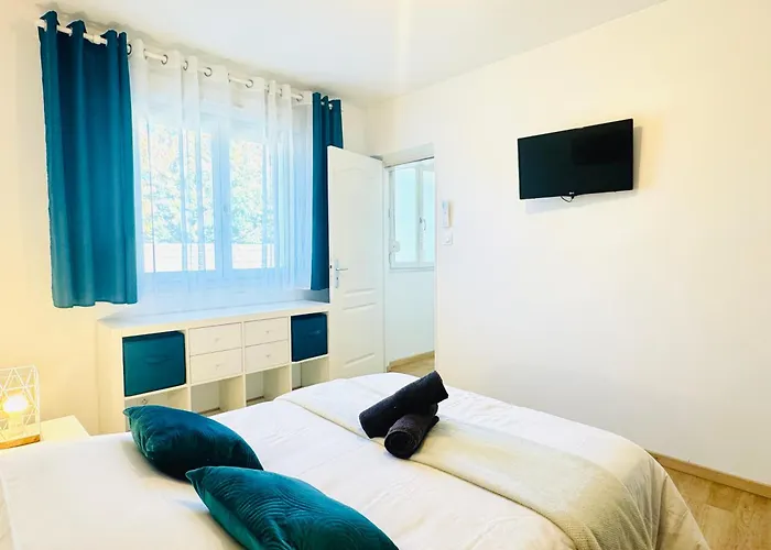 Apartment Le Thieblemont - Elegance And Private Outdoor Space